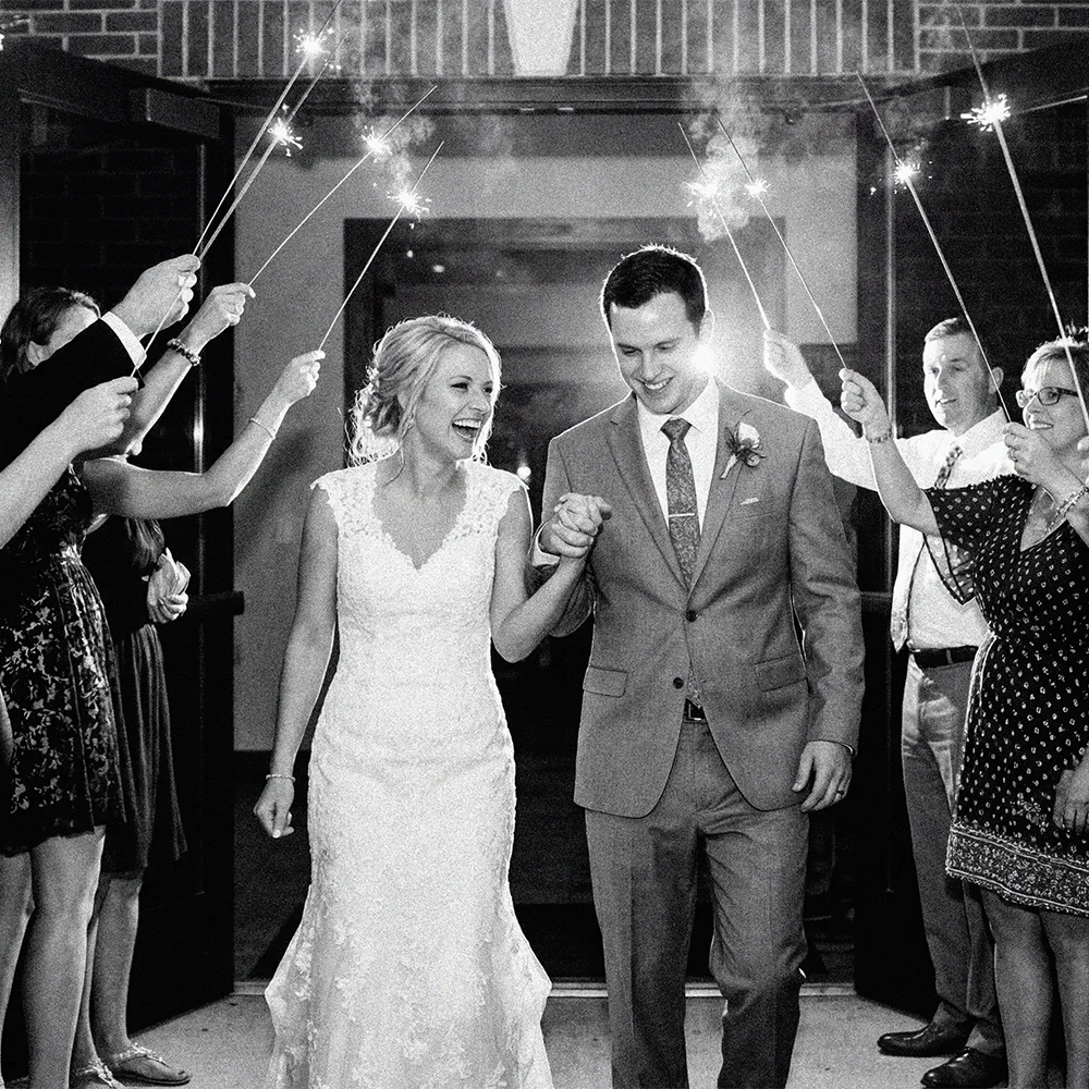 Slice_05_Wedding