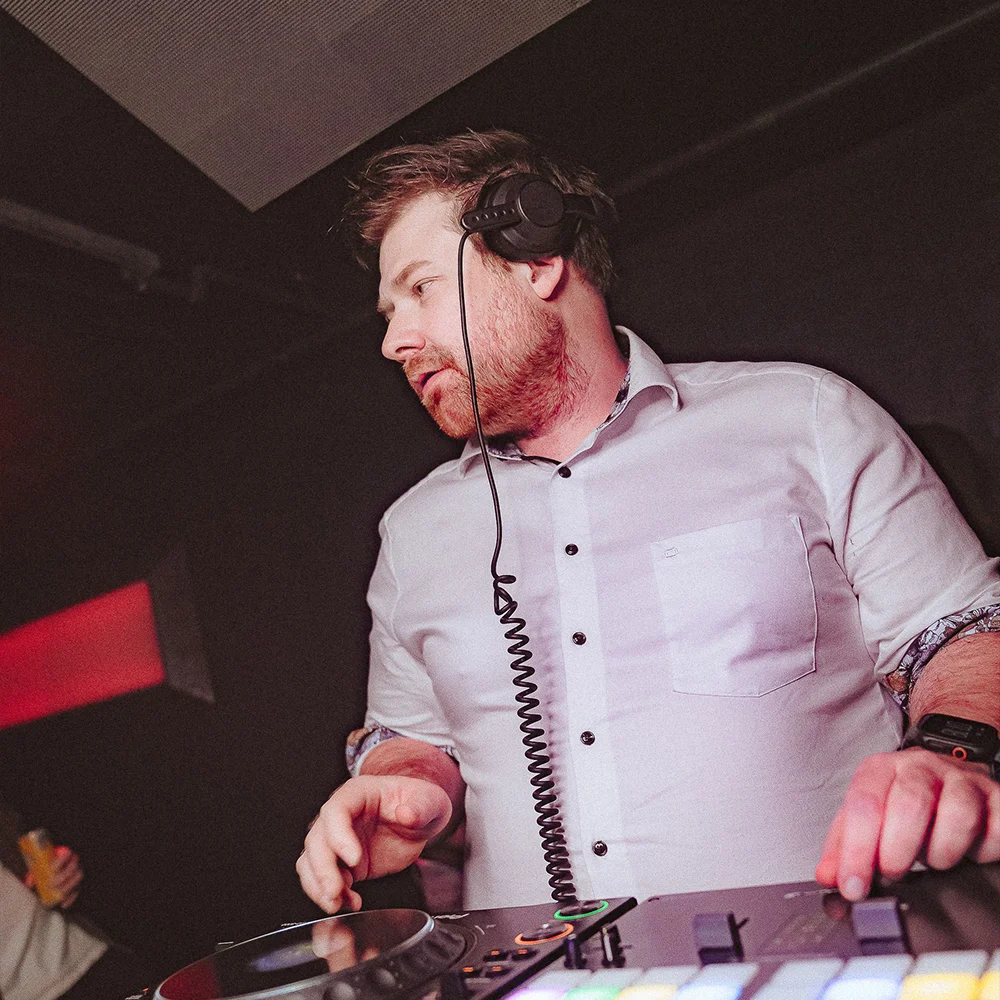Slice_10_ClubNox